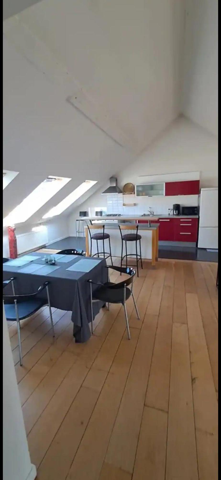 Penthouse Confortable 2 Chambres Au Coeur De Bruxelles Exterior photo